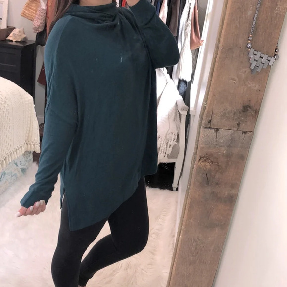 INLOOM small mock turtleneck new with tags - Picture 3 of 8